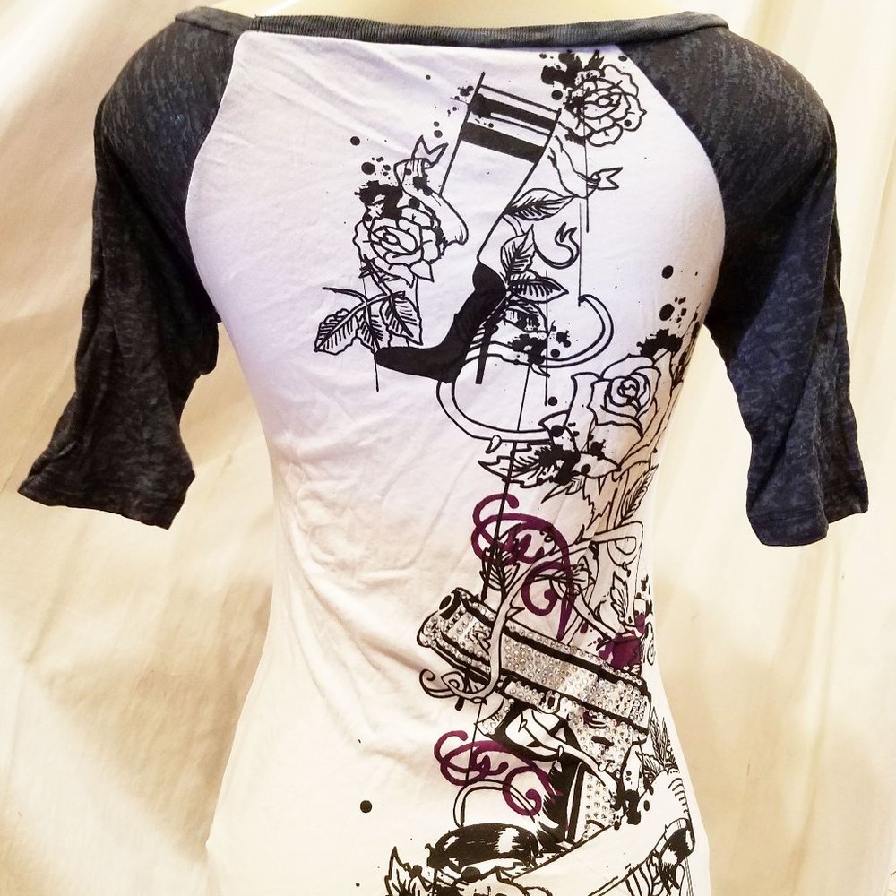 CRASH and BURN 3/4 sleeved T SHIRT with Rhinestones S M L - Picture 3 of 4